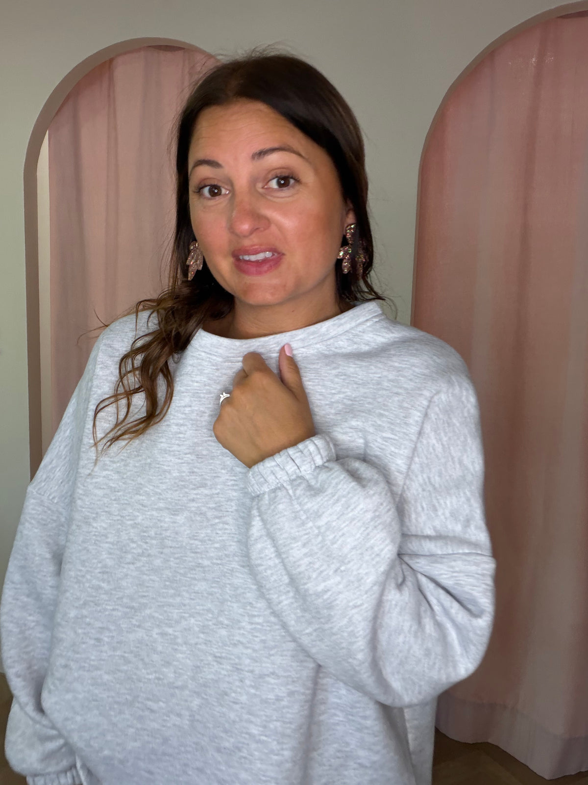 Sweat Mommy gris et vert