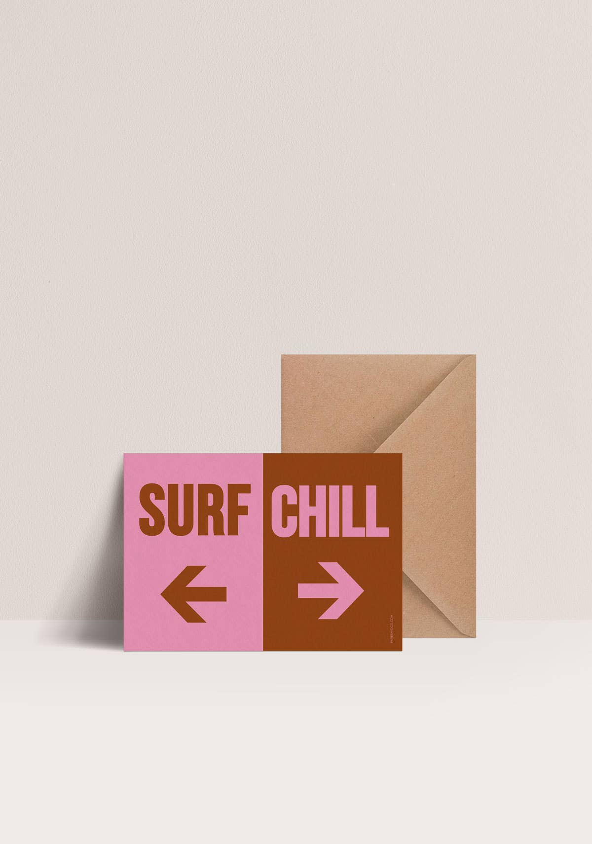 Carte postale Surf ou Chill rose