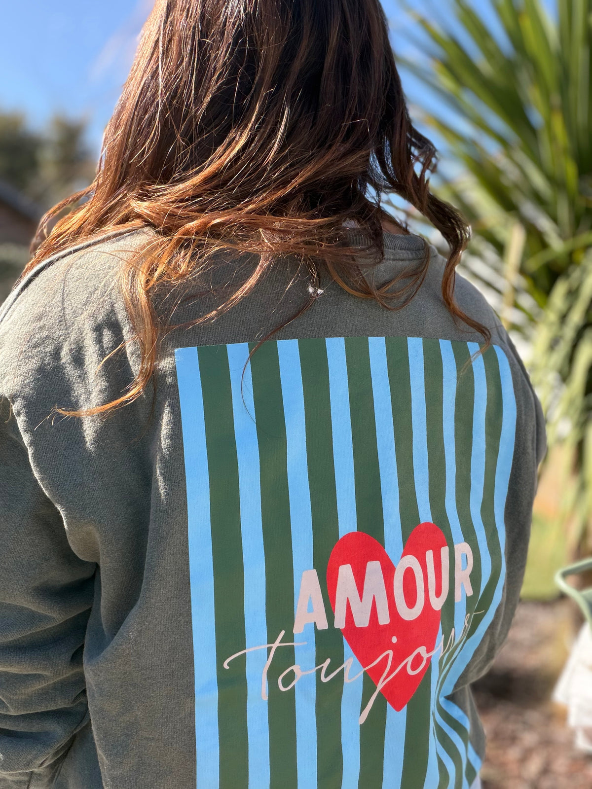 Sweat Amour toujours kaki