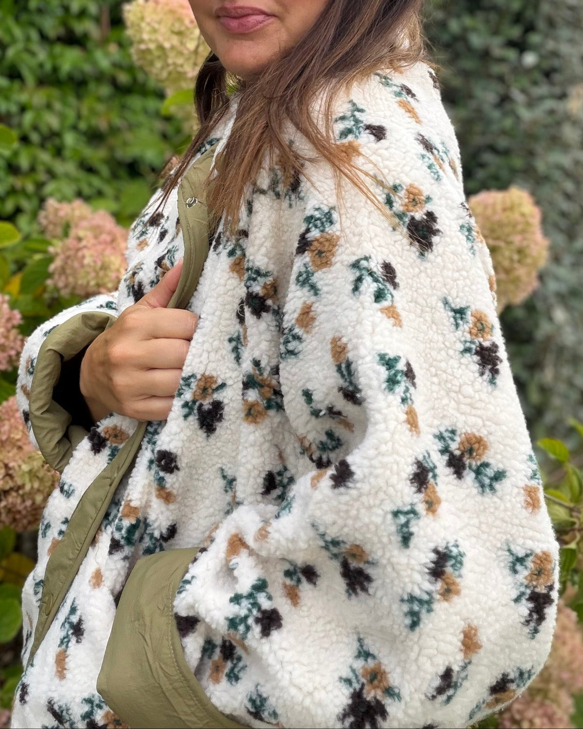 Veste Louna fleurs kaki
