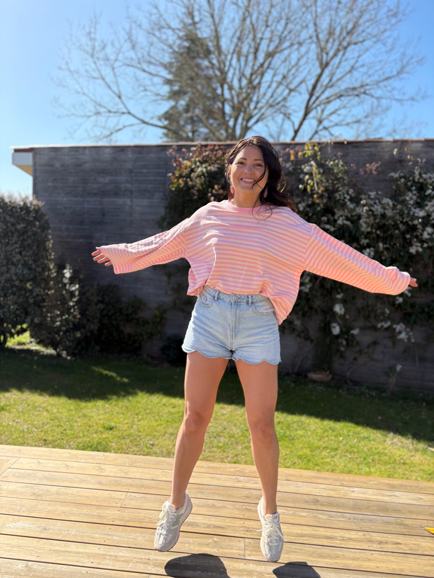 Top Nina rose